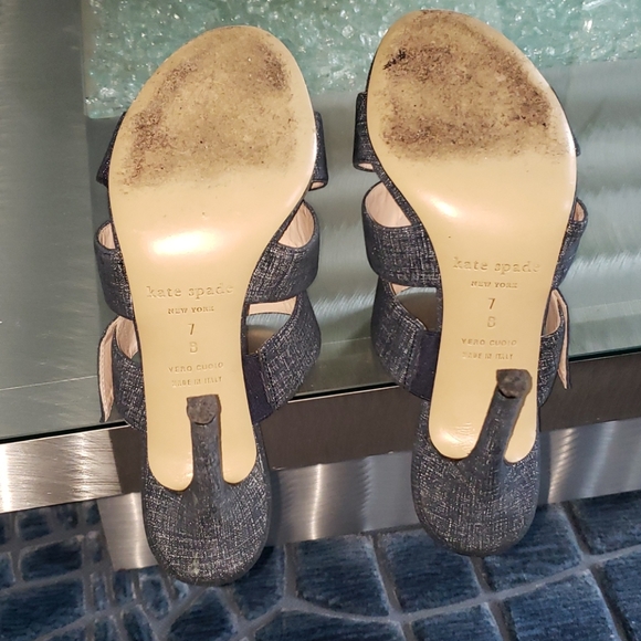 KATE SPADE SHOES. - Picture 3 of 3